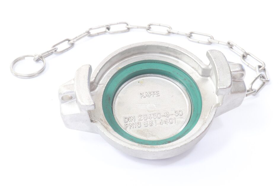 Female end cap with sealing ring. 3 